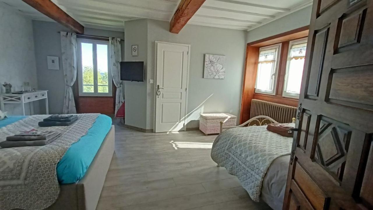 Chambres D'Hotes La Dame Fines Puybegon 외부 사진