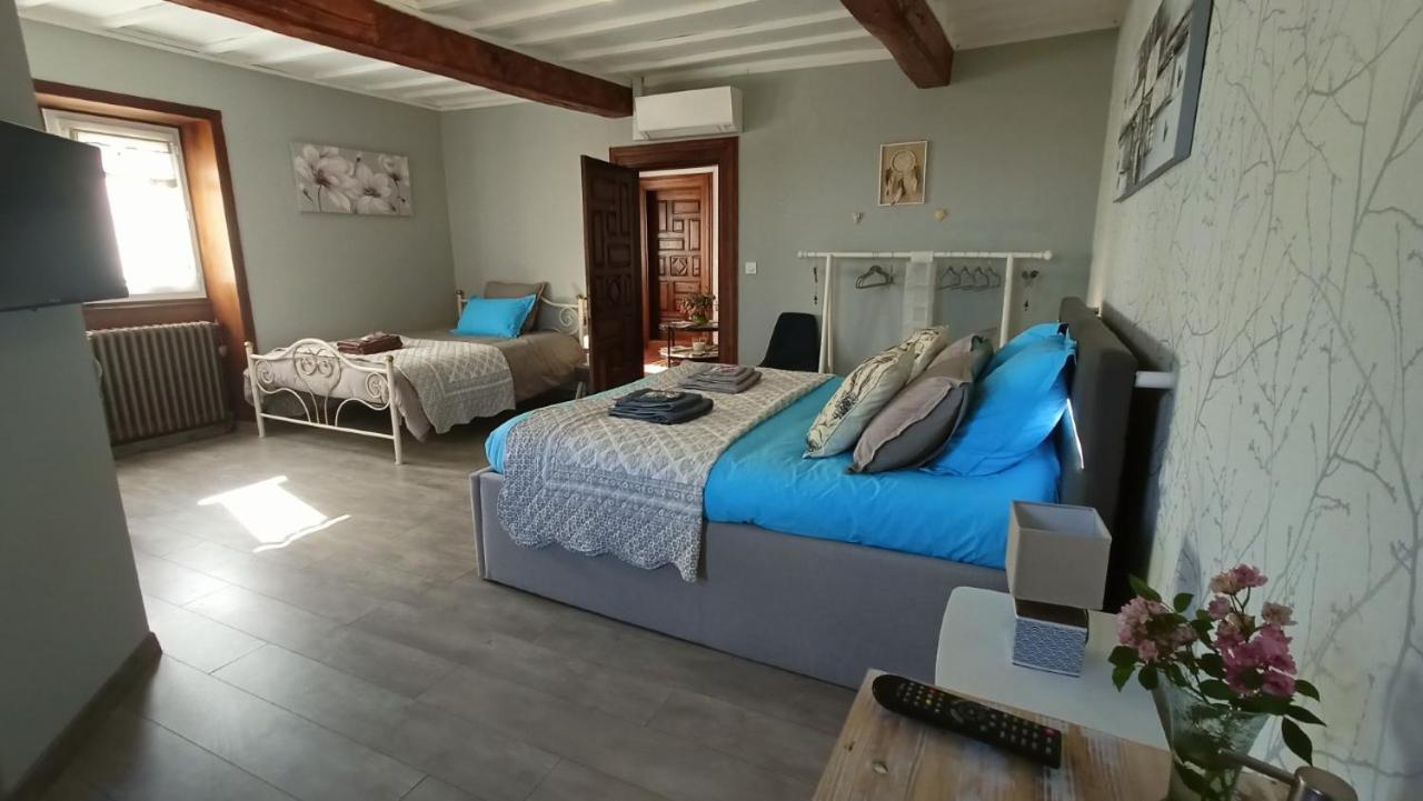 Chambres D'Hotes La Dame Fines Puybegon 외부 사진