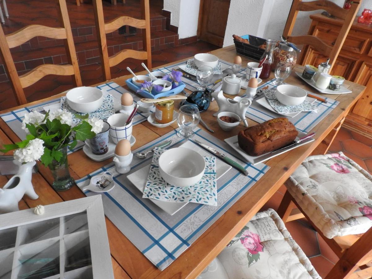 Chambres D'Hotes La Dame Fines Puybegon 외부 사진