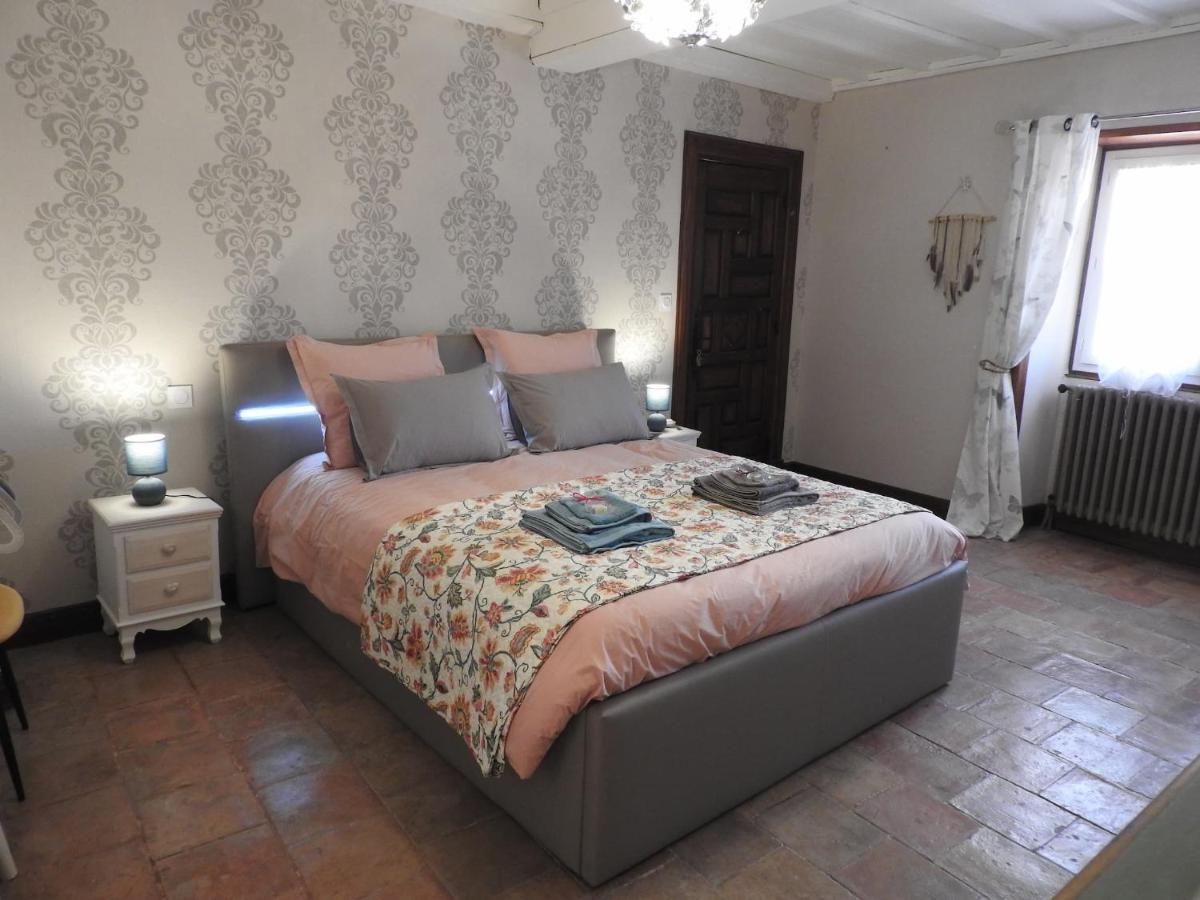 Chambres D'Hotes La Dame Fines Puybegon 외부 사진